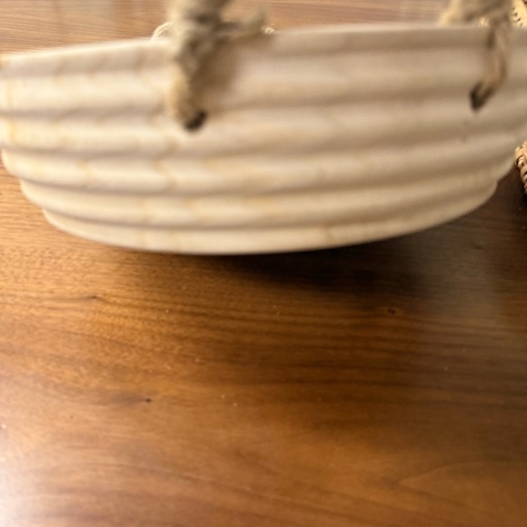 Rustic Cream Wooden Serving Bowl - Picture 6 of 9